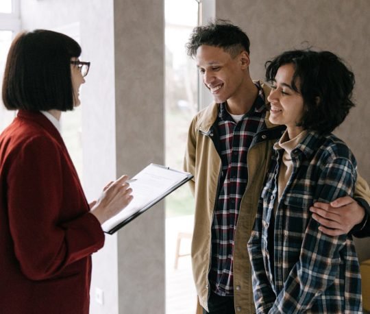 pexels-ivan-samkov-8962682 (1)